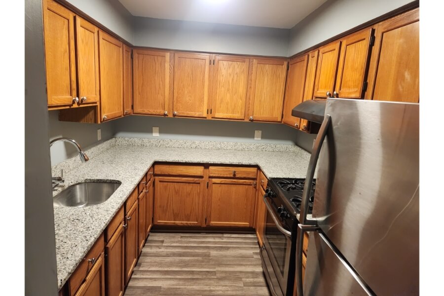 2 Bed 1 Bath Apartment, 102 W North Ave Baltimore, MD 21201
