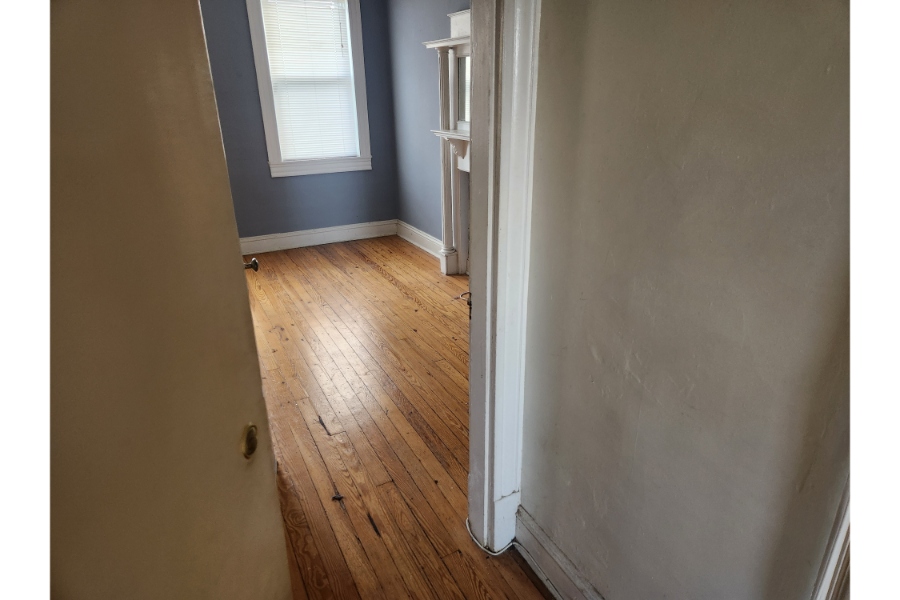 1 Bed 1 Bath, 2904 Guilford Ave 21218 - Image 4