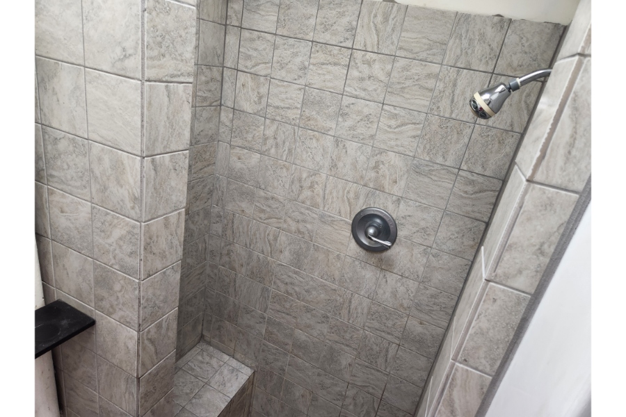 1 Bed 1 Bath, 2904 Guilford Ave 21218 - Image 9