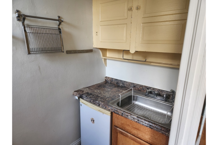 Studio Apartment, 2904 Guilford Ave 21218 - Image 5