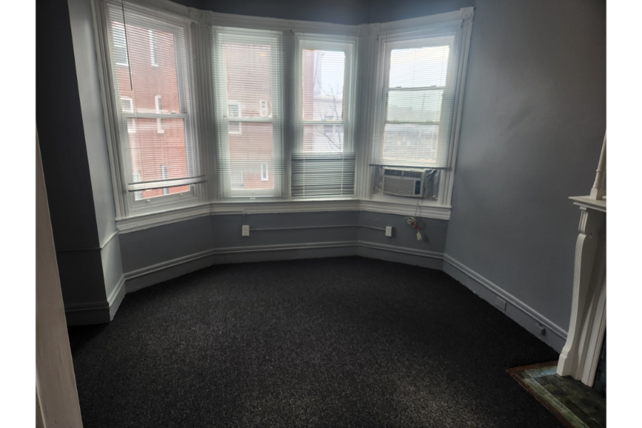 2Bed+Den 1 Bath Apartment, 1900 Madison Ave #2 21217 - Image 4