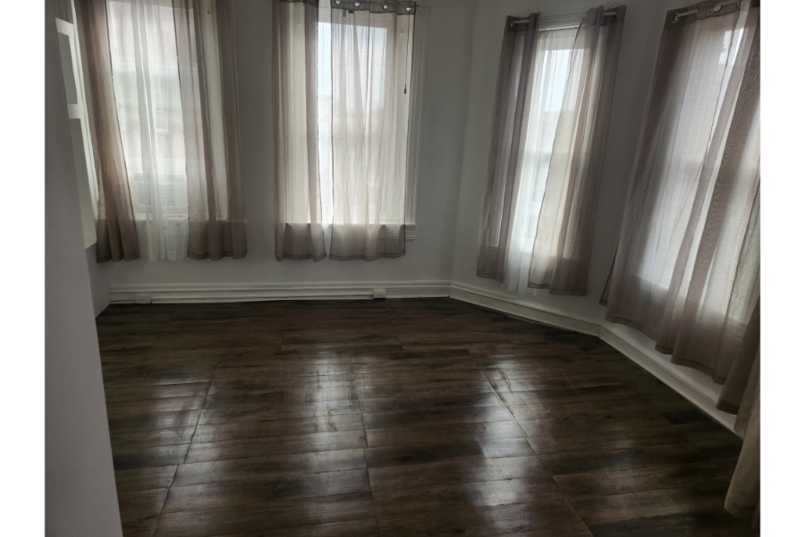 2Bed+Den 1 Bath Apartment, 1900 Madison Ave #2 21217 - Image 8