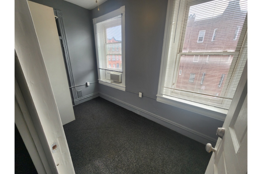 2Bed+Den 1 Bath Apartment, 1900 Madison Ave #2 21217 - Image 11