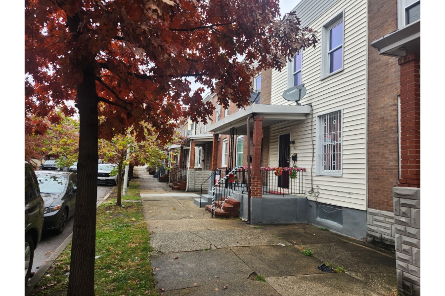 2 Bed 1 Bath, 411 North East St 21224 - Image 2