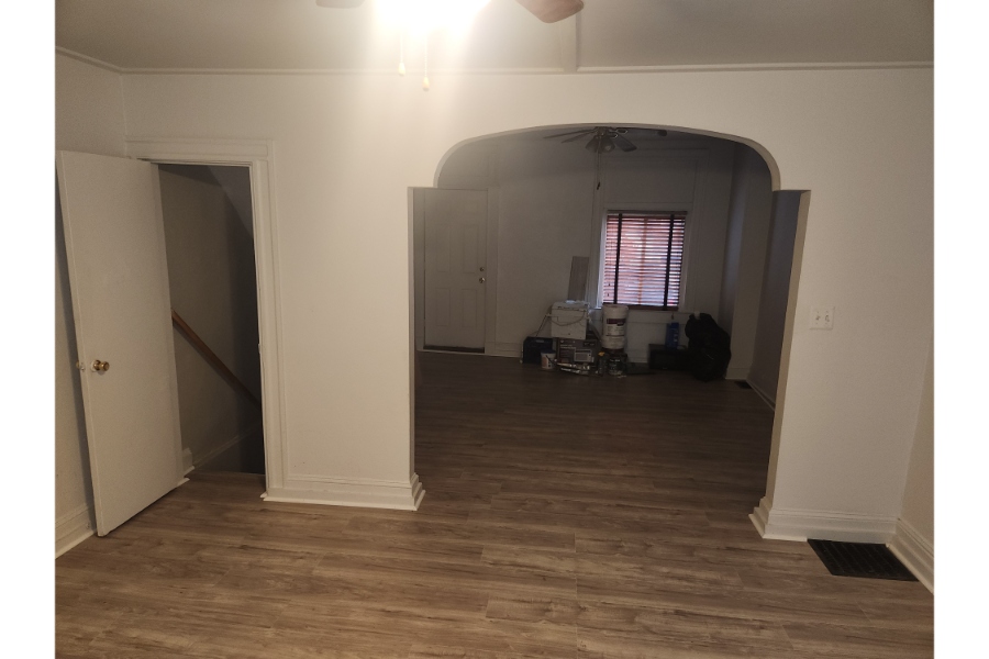 2 Bed 1 Bath, 411 North East St 21224 - Image 7