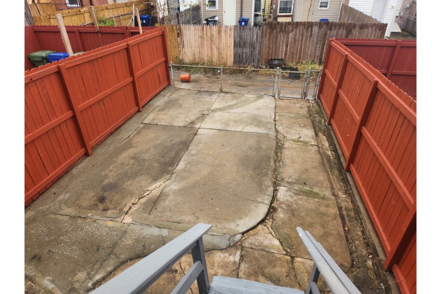 2 Bed 1 Bath, 411 North East St 21224 - Image 9