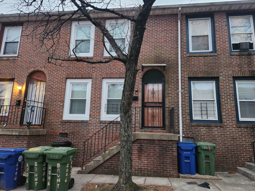 3 Bed 1 Bath, 2006 Brunt St 21212