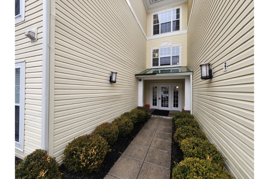 7017 Toby Ln 21209 - Image 2