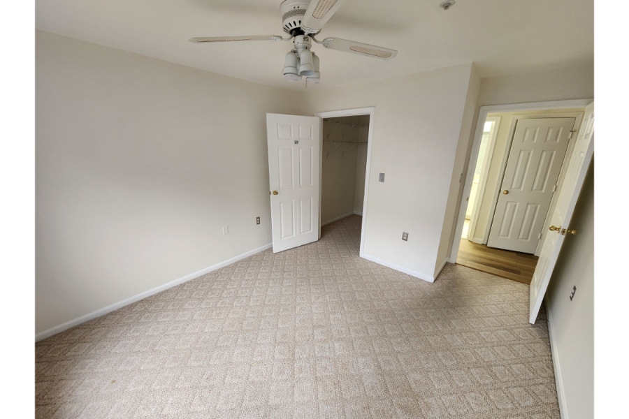 7017 Toby Ln 21209 - Image 13