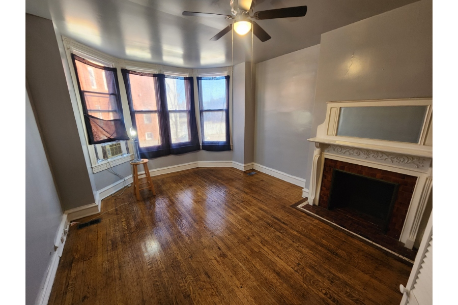 1 Bed and Den 1 Bathroom, 1900 Madison Ave #1 21217 - Image 9