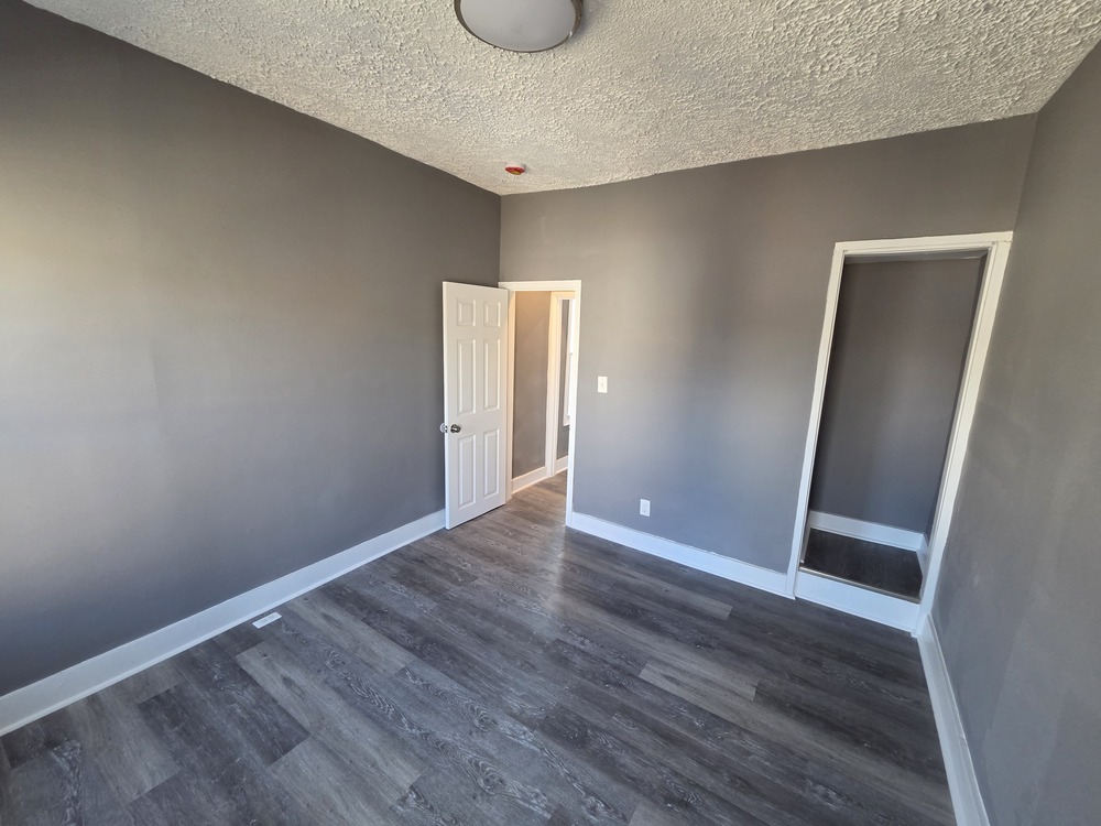 2 Bed 2 Bath, 500 N Port St 21205 - Image 8