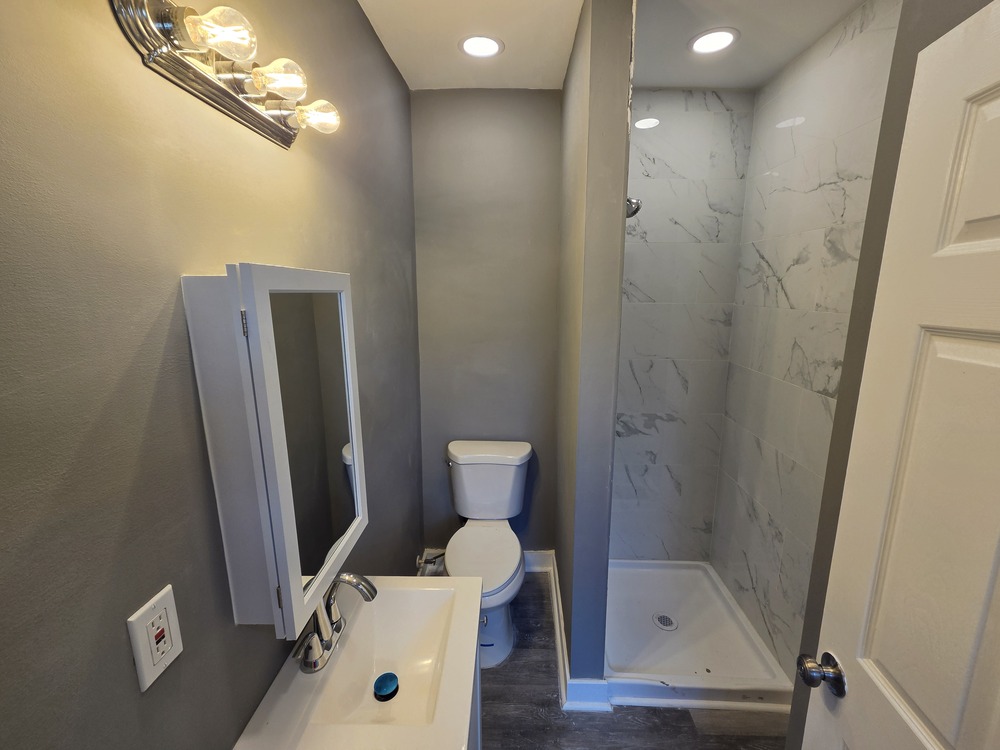 2 Bed 2 Bath, 500 N Port St 21205 - Image 14