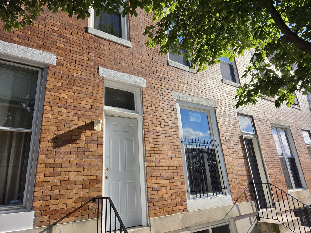 3 bed 1 Bath, 2223 W Fayette St 21223 - Image 2