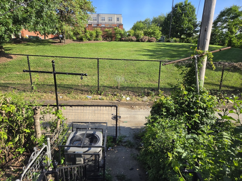 3 bed 1 Bath, 2223 W Fayette St 21223 - Image 11